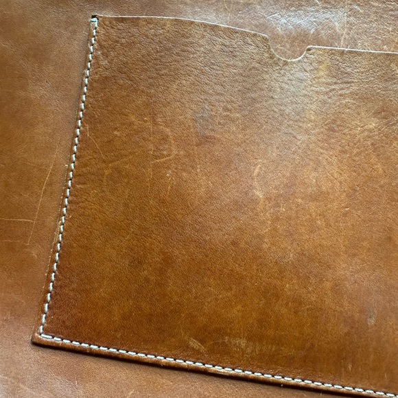 madewell rivet & thread bucket tote bag in cognac - Picture 11 of 14